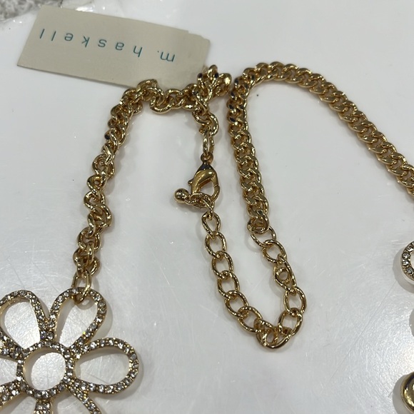 M HASKELL NECKLACE PEARL AND CRYSTAL FLOWER NECKLACE APROX 30 inch EXQUISITE - Picture 3 of 7